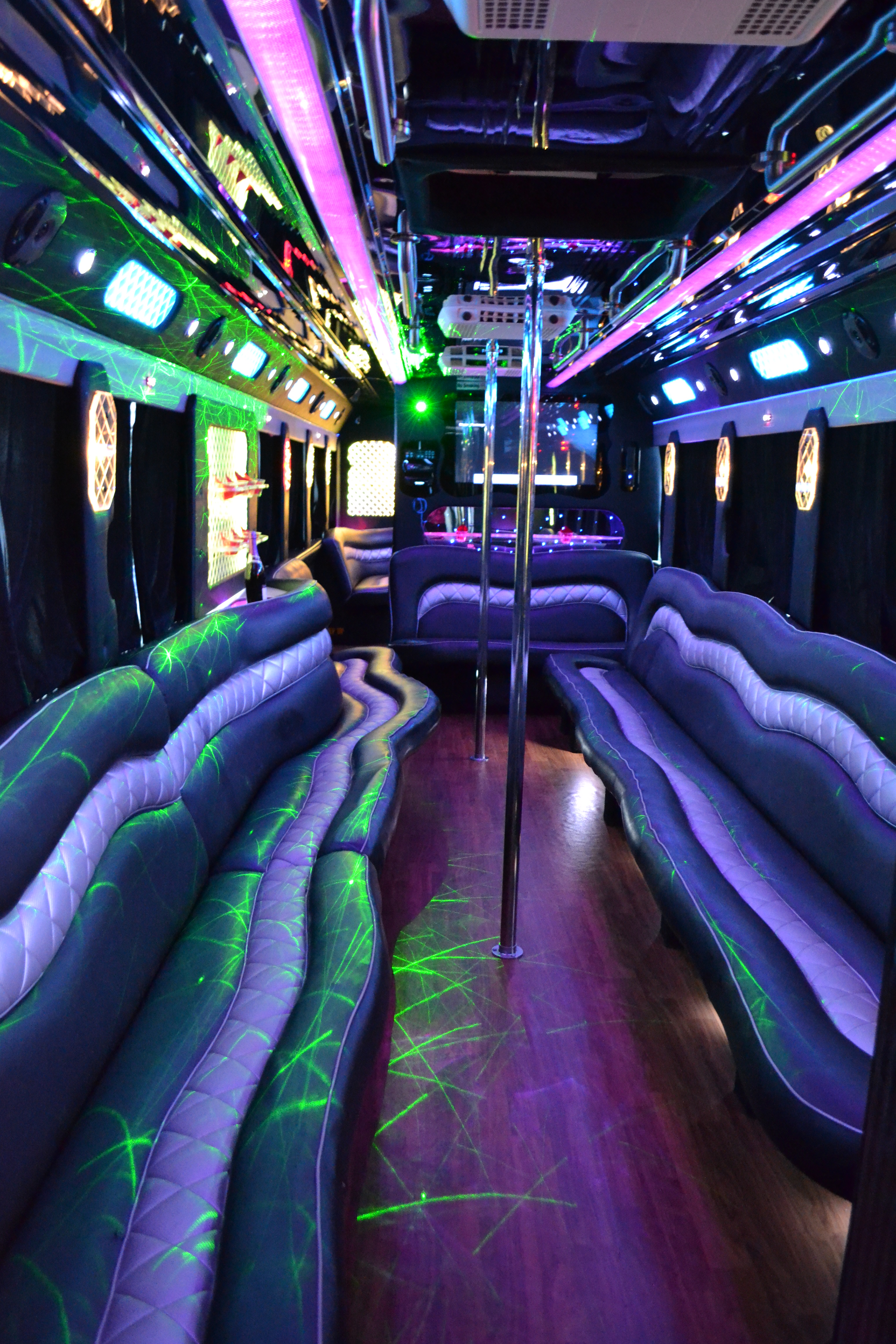 US Bargain Limo 50 Pax party bus