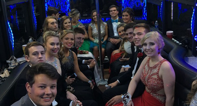Prom Party Limo